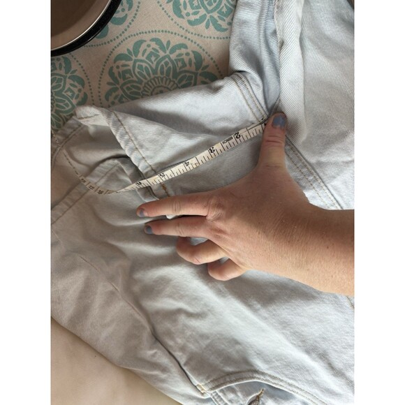 Levis Shortalls Bib Overall Shorts Denim Levi Strauss Light Wash Loose Fit M - Picture 9 of 9